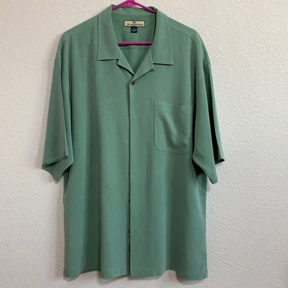Tommy Bahama Men’s XL Button Down 100% Silk